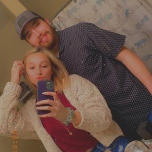 Meet your Posher, Marisa